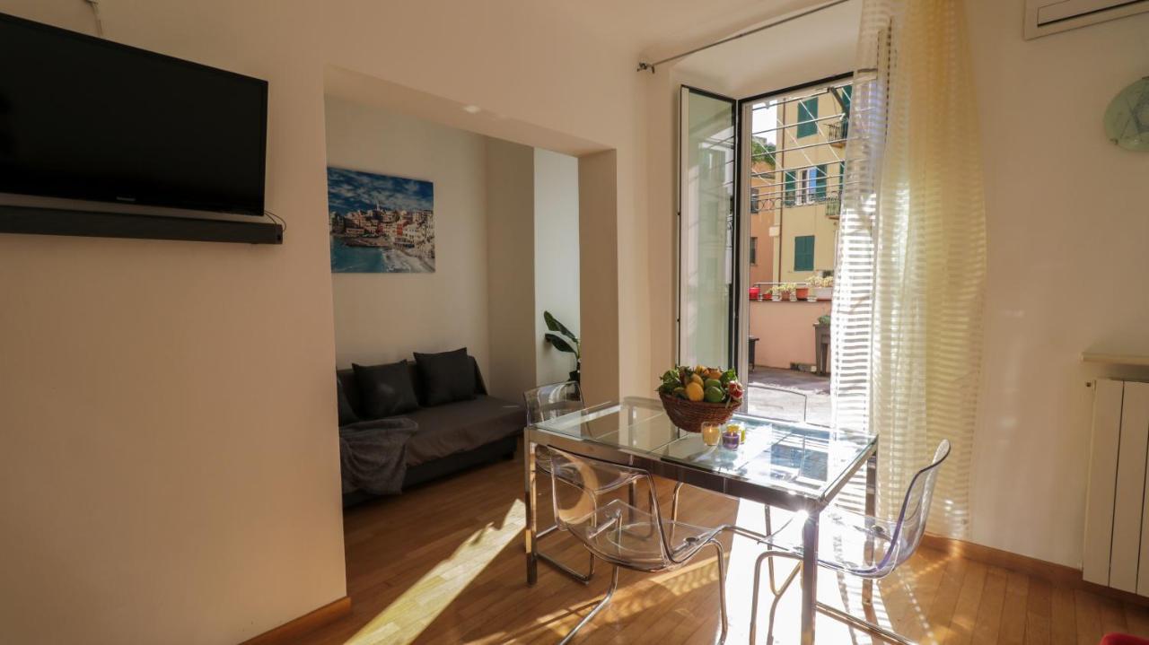 Sole, Terrazza, Centro Citta E Wi-Fi Veloce! Apartment Genoa Exterior photo