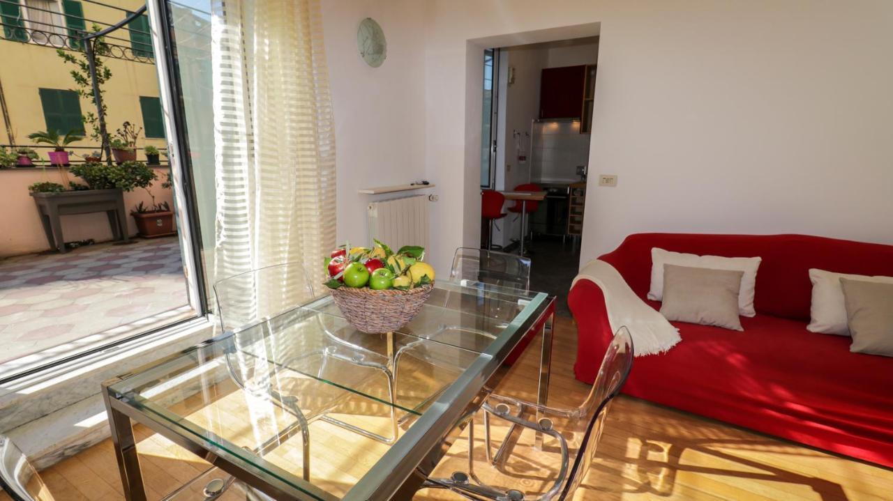 Sole, Terrazza, Centro Citta E Wi-Fi Veloce! Apartment Genoa Exterior photo